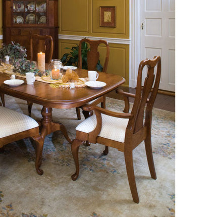 Amish 44"x 66" Queen Anne Cherry Expandable Table with 6 Chairs