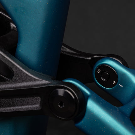 Santa Cruz Bullit Carbon MX - 70 Kit - Matt Teal Sparkle - 2026