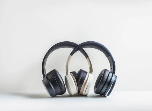 Headphones & Tech